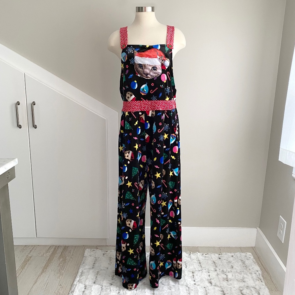 Love on a Hanger Christmas Kitty Overalls - Size L